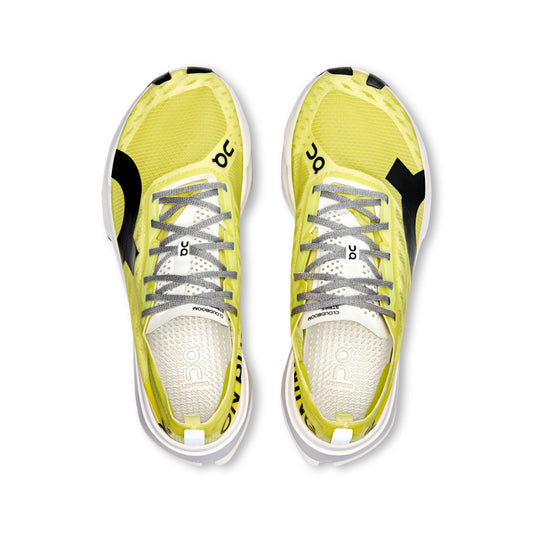 Women's Cloudboom Strike Limelight | Wolf - US 8568
