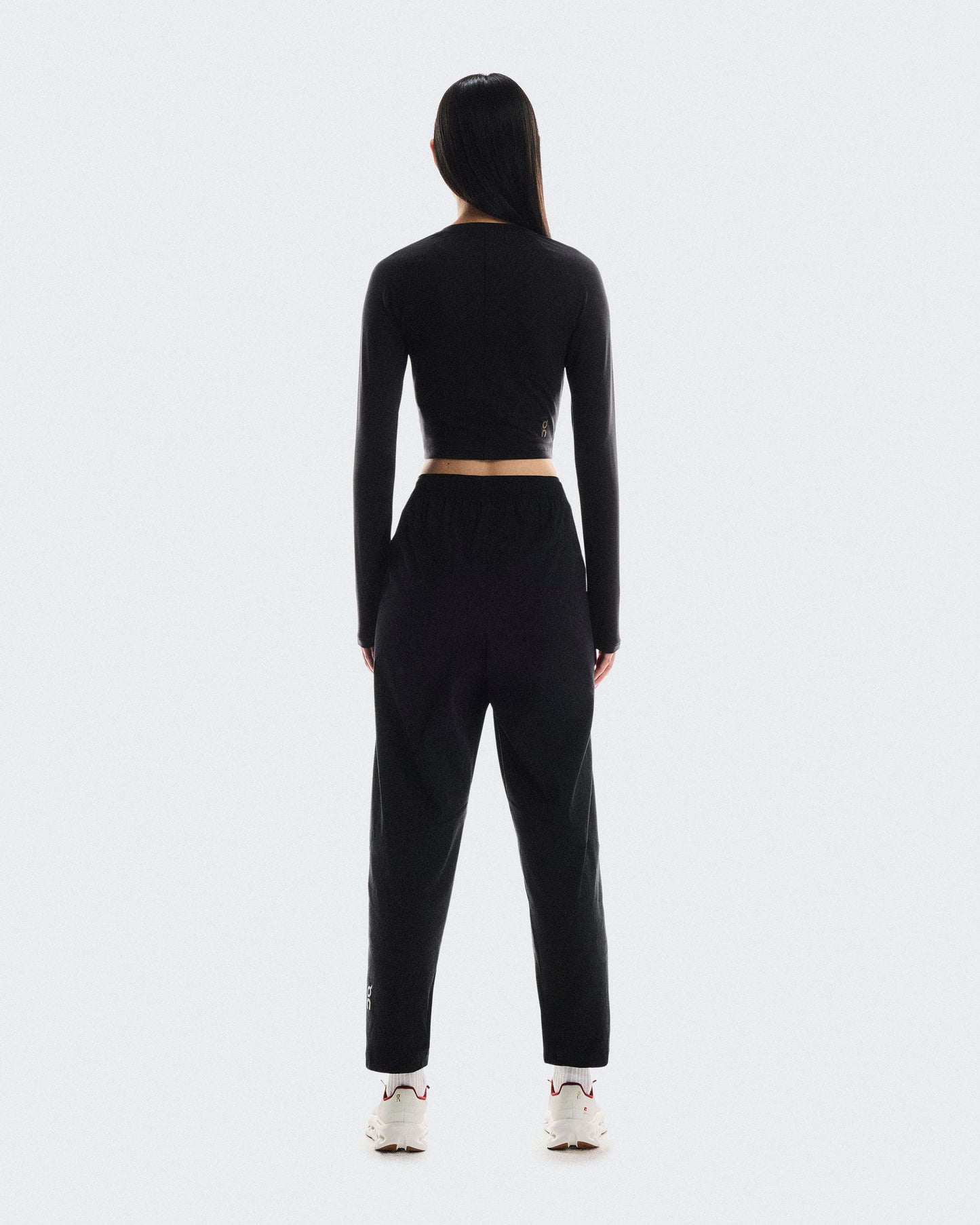 Women's Studio Long-T Crop Black - US 2291