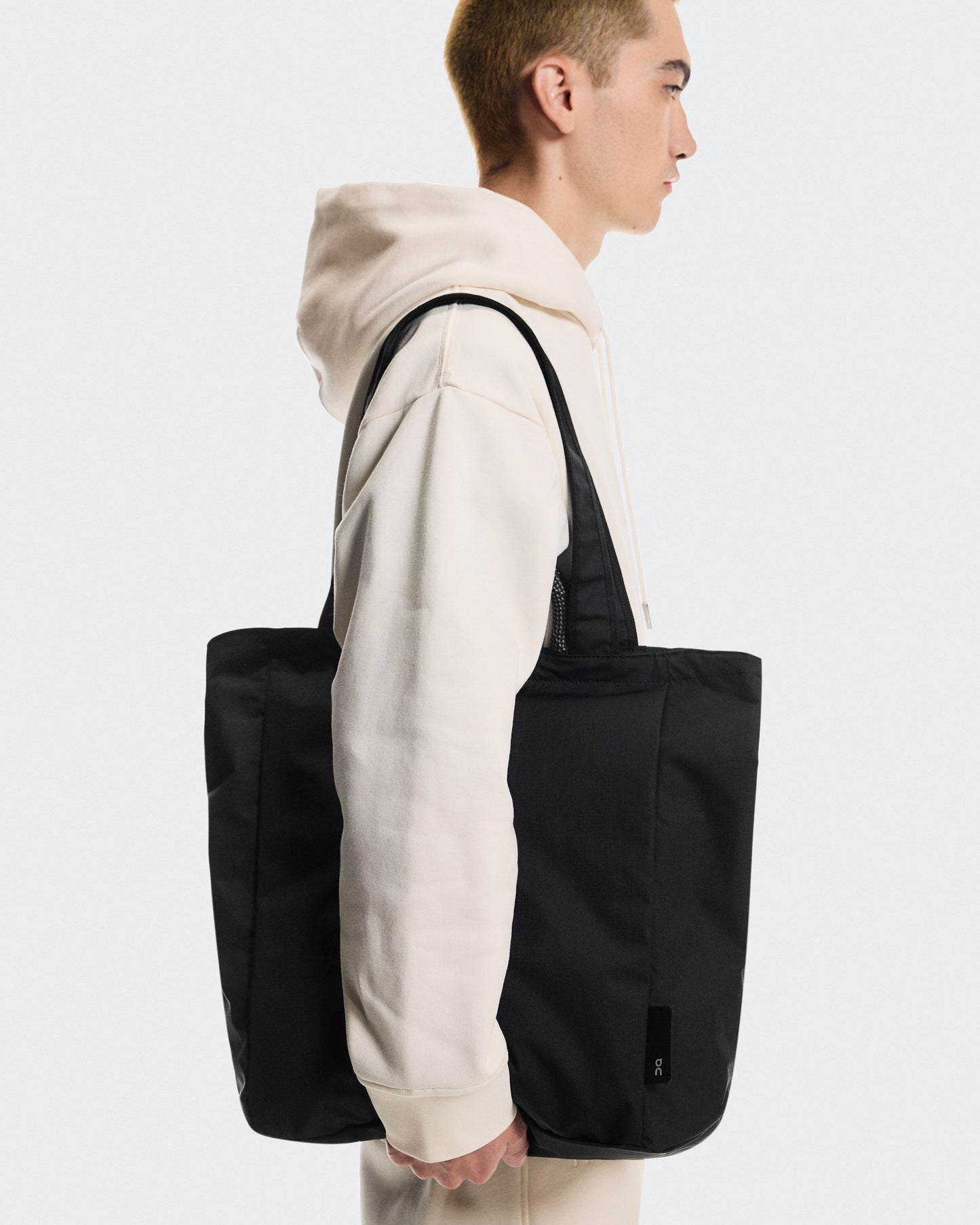 Tote Pack 25L Black - US 7920