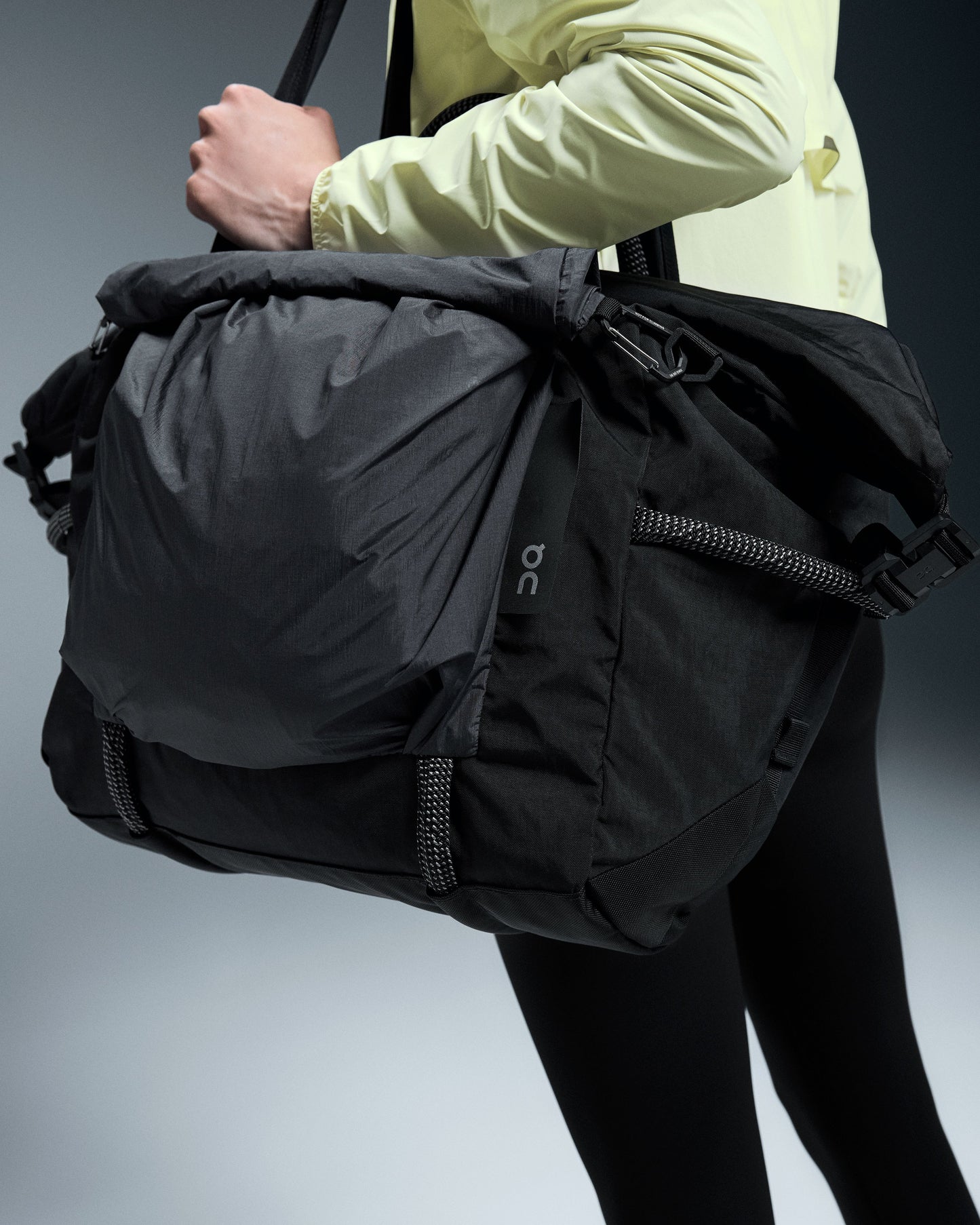 Track Pack 40L Elite Black | Magnet - US 8345