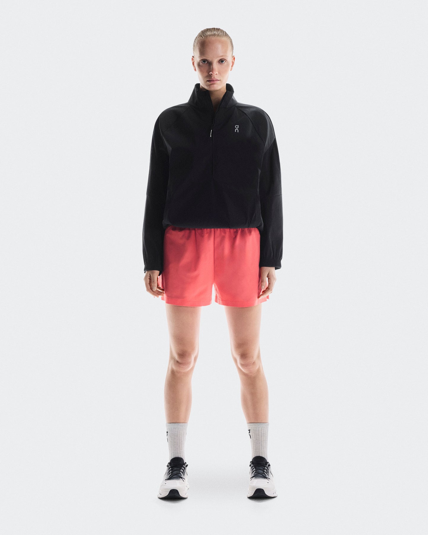 Women's Focus Shorts Coral - US 4867