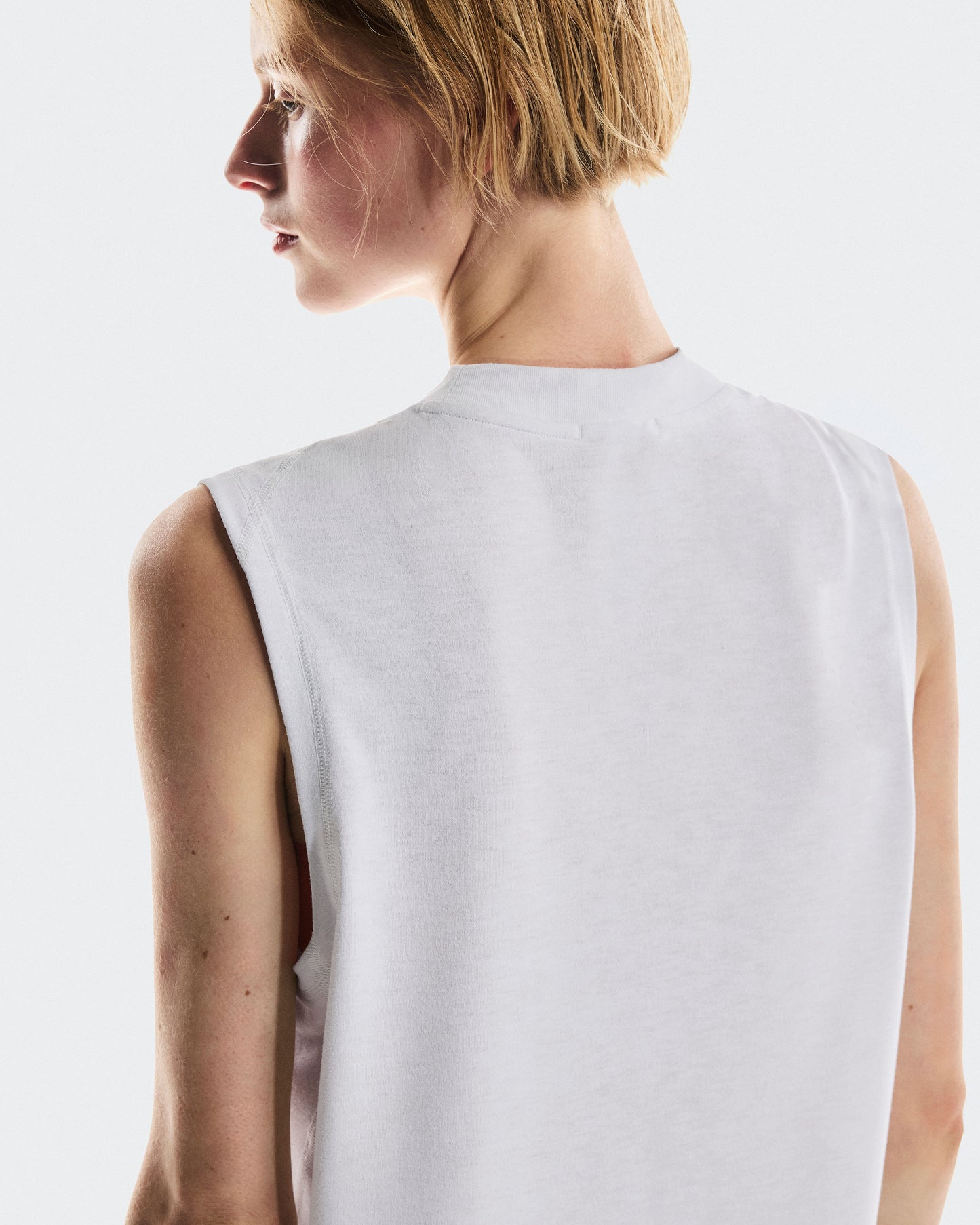 Women's Train Tank White - US 1942