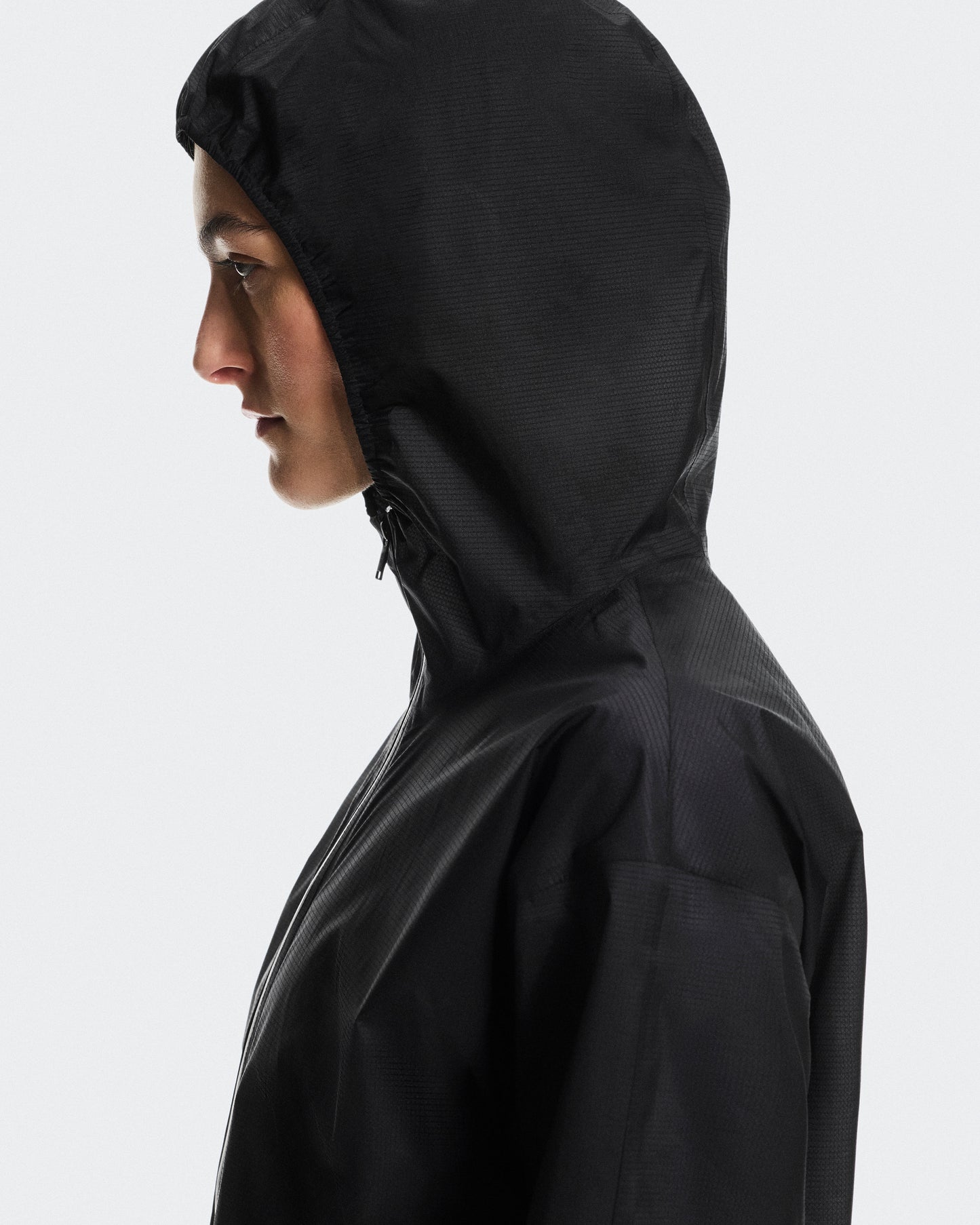 Women's Explore Lightweight Waterproof Jacket Black - US 2198