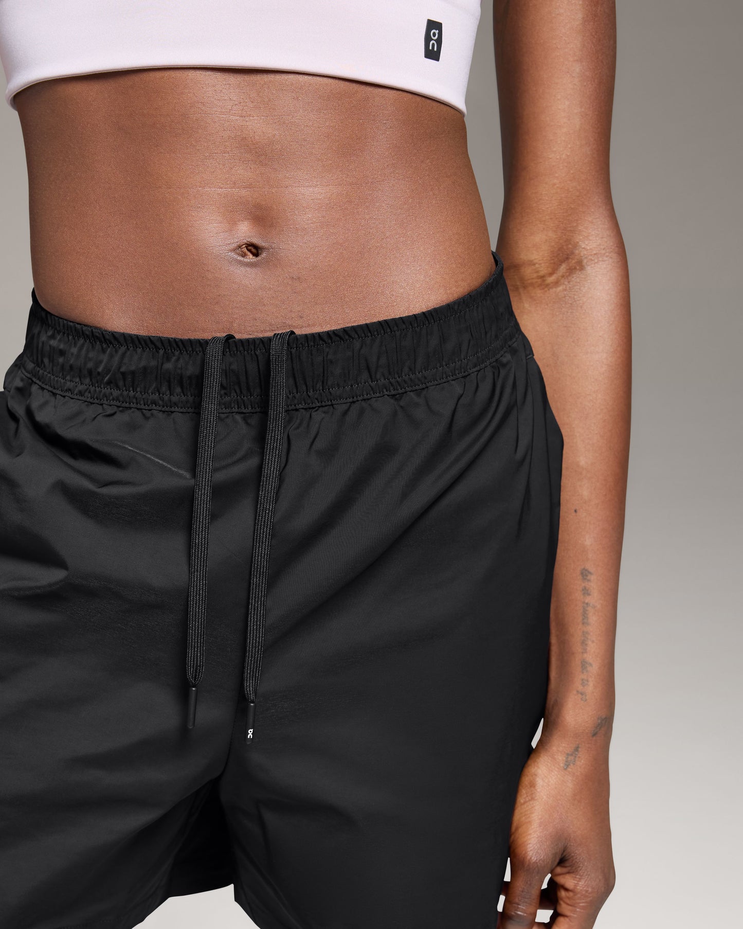 Women's Studio Shorts Black - US 8866