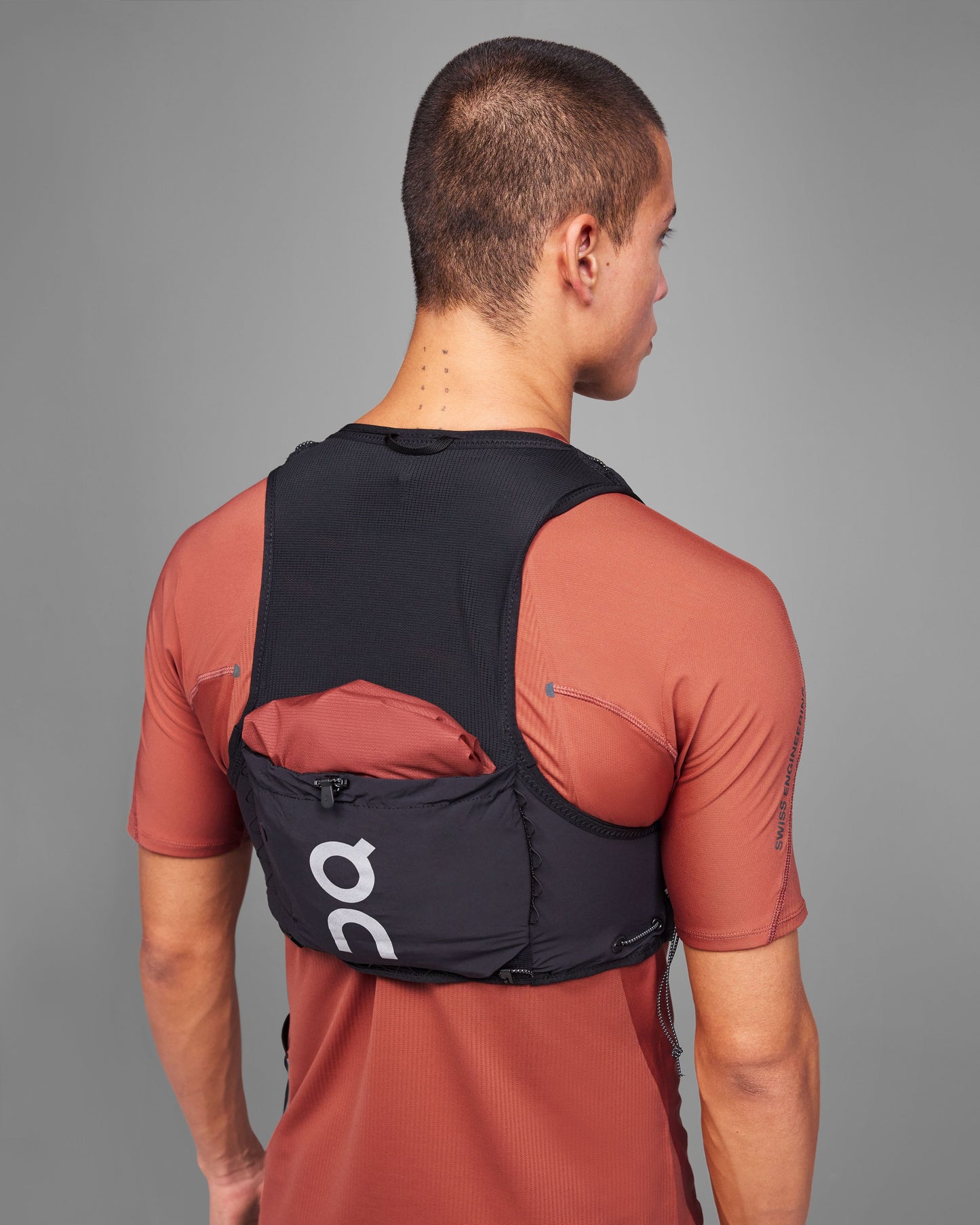 Ultra Vest 10L Black - US 1920